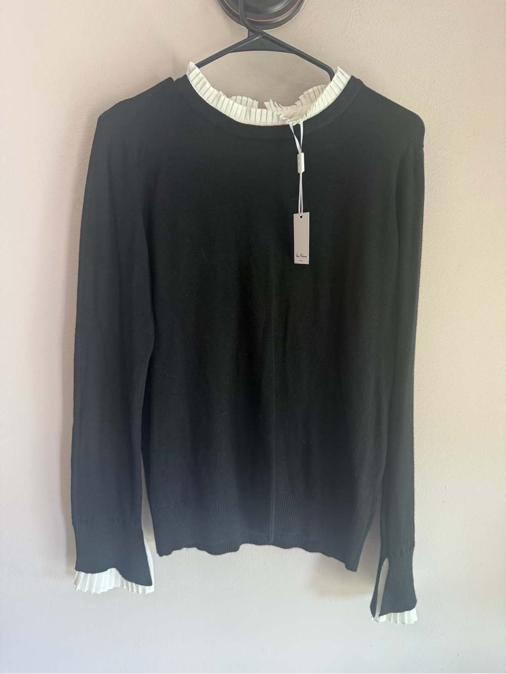 NWT Vila Milano Black Knit Sweater Pleated Ruffle Trim Collar Cuff Large